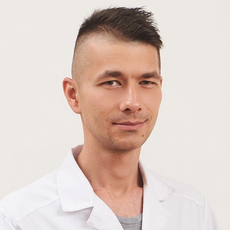 Бескровный Евгений Геннадьевич, хирург