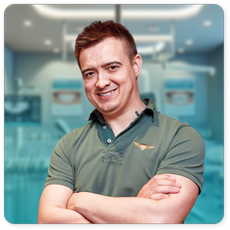 Смирнов Олег Сергеевич, ортодонт