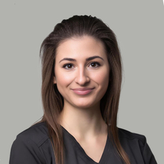 Радченко Яна Игоревна, стоматолог-терапевт