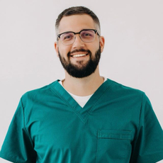 Ходин Данил Юрьевич, стоматолог-хирург