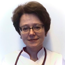 Тесакова Эвелина Ивановна, терапевт