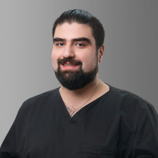 Абдуллаев Натиг Алиярович, стоматолог-хирург