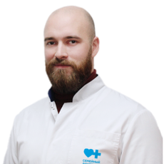 Шумов Даниил Алексеевич, офтальмолог