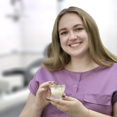 Чипизубова Юлия Владимировна, стоматолог-терапевт