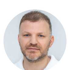 Кремешный Игорь Владимирович, стоматолог-терапевт