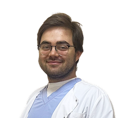 Ансурян Ален Егиаевич, офтальмолог