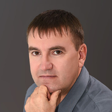 Бреднев Евгений Олегович, стоматолог-ортопед