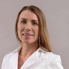 Лиелманис Олеся Юрьевна, стоматолог-терапевт