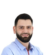 Карапетян Эдгар Арманович, стоматолог-терапевт