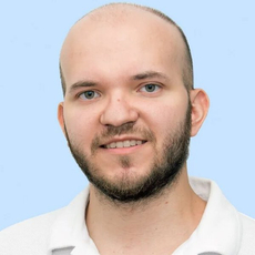 Вергасов-Швейнфорт Роман Владиславович, стоматолог-терапевт