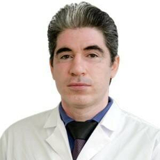 Тубаджи Ессам, офтальмолог
