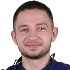 Таланцев Роман Владимирович, стоматолог-ортопед