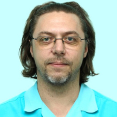 Лобанов Валерий Владимирович, стоматолог-терапевт