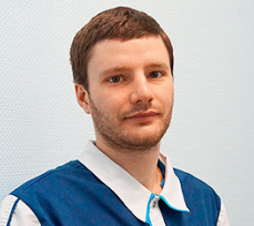 Романенко Максим Сергеевич, стоматолог-терапевт