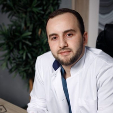 Акбиев Ризвон Хажбекирович, пластический хирург