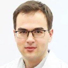 Бронштейн Дмитрий Александрович, стоматолог-хирург