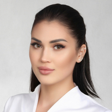 Иванюк Марина Александровна, врач-косметолог