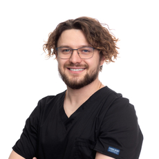 Крындач Даниил Витальевич, стоматолог-хирург