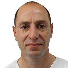 Арутюнян Аркадий Ленерикович, стоматолог-терапевт