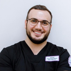 Шехоян Марат Багдасарович, стоматолог-терапевт