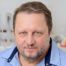 Холодков Олег Юрьевич, стоматолог-ортопед