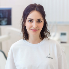 Кудзиева Диана Руслановна, стоматолог-терапевт