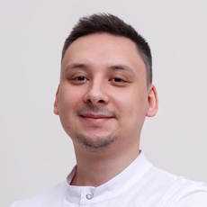 Ашрапов Равиль Салимжанович, стоматолог-терапевт