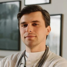 Ансон Максим Валерьевич, терапевт