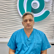 Петропавловский Виктор Генрихович, ЛОР