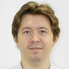 Емельянов Андрей Сергеевич, стоматолог-хирург