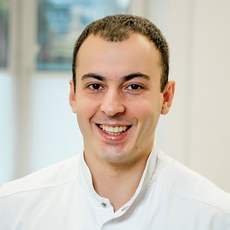 Будехин Ренат Вячеславович, стоматолог-терапевт