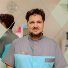 Шестаков Владимир Геннадьевич, трихолог