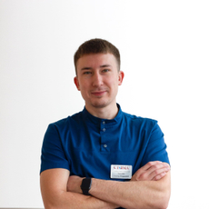 Зямилов Ильнур Илдарович, стоматолог-терапевт