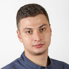 Урядов Иван Михайлович, стоматолог-хирург