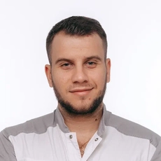 Козлов Дмитрий Сергеевич, стоматолог-ортопед