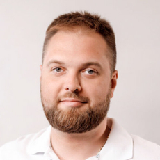 Акимов Илья Сергеевич, стоматолог-терапевт