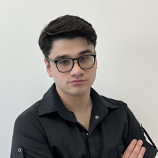 Эмряхов Руслан Сиражудинович, стоматолог-хирург