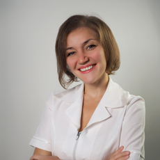 Ханова Юлия Алексеевна, стоматолог-терапевт