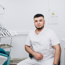 Ибрагимов Мехрожидин Сафойдинович, стоматолог-терапевт