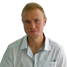 Смольяков Андрей Владимирович, стоматолог-хирург