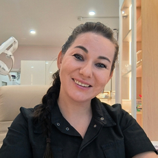 Дзаговская Кира Владимировна, стоматолог-хирург