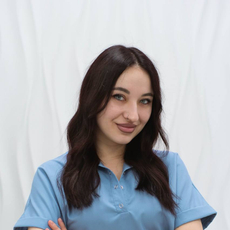 Бушаева Анастасия Витальевна, стоматолог-хирург