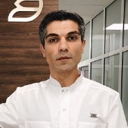 Хасан Илгаз, массажист