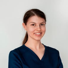 Черневич Алина Алексеевна, стоматолог-терапевт