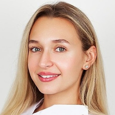 Кравцова Екатерина Александровна, стоматолог-терапевт