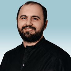 Погосян Борис Камоевич, стоматолог-ортопед