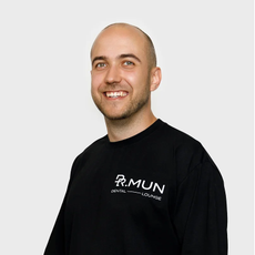 Помазанцев Алексей Александрович, стоматолог-терапевт