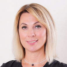 Стерлина Анжела Геннадьевна, стоматолог-терапевт