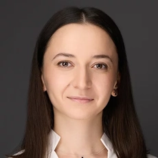 Темирова Илона Тасолтановна, стоматолог-хирург