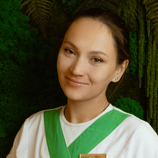 Ярцева Александра Александровна, стоматолог-терапевт